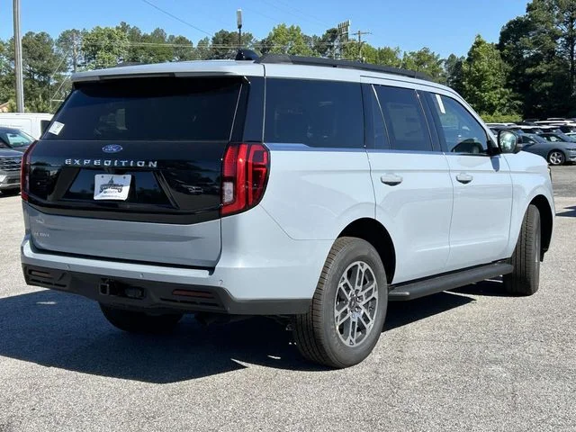 New 2026 Gray Ford Active image 3