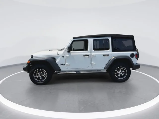 Used 2024 White Jeep Sport S image 5