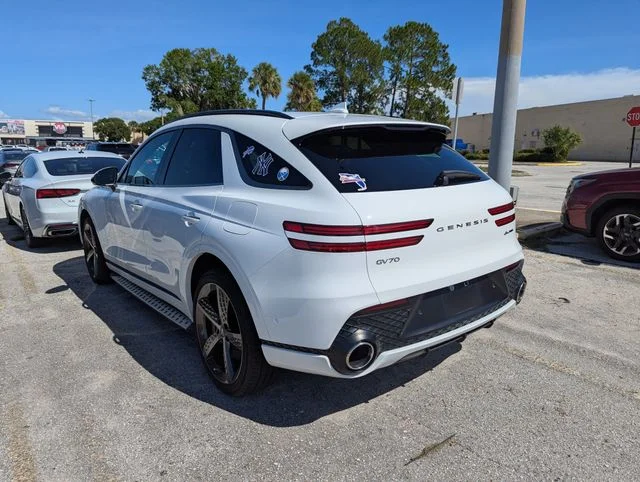 Used 2024 White Genesis 3.5T Sport image 3