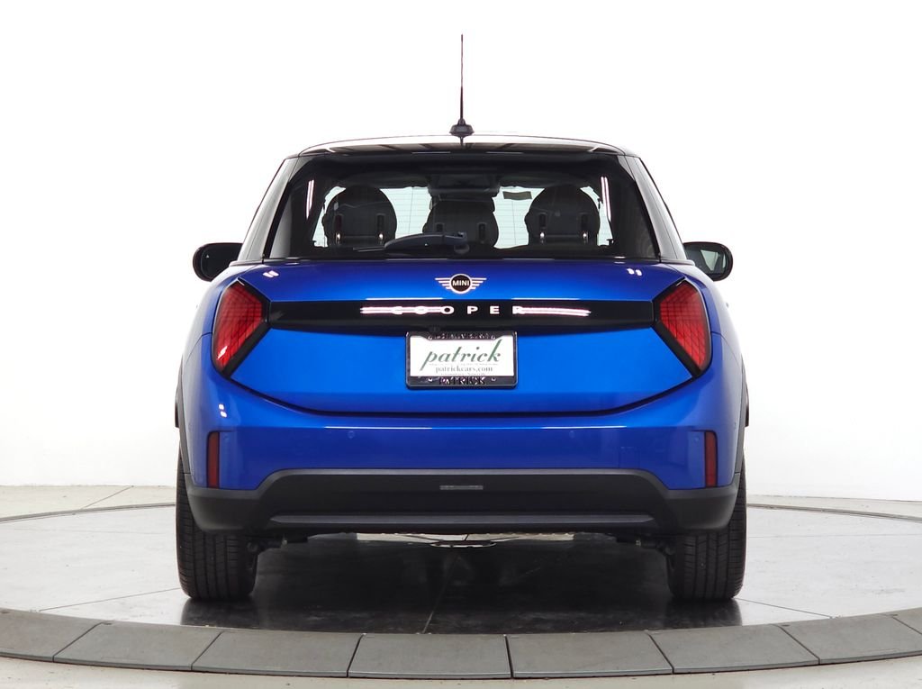 2025 MINI Hardtop 4 Door Base - Photo 8