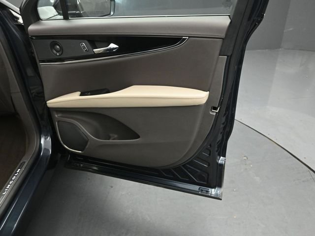 2023 LINCOLN NAUTILUS - Image 32