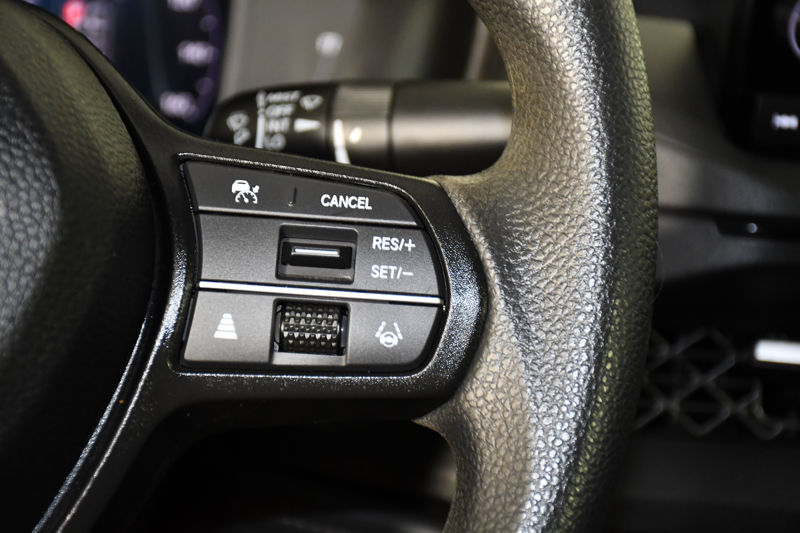 Certified Used 2023 Crystal Black Pearl Honda EX image 21