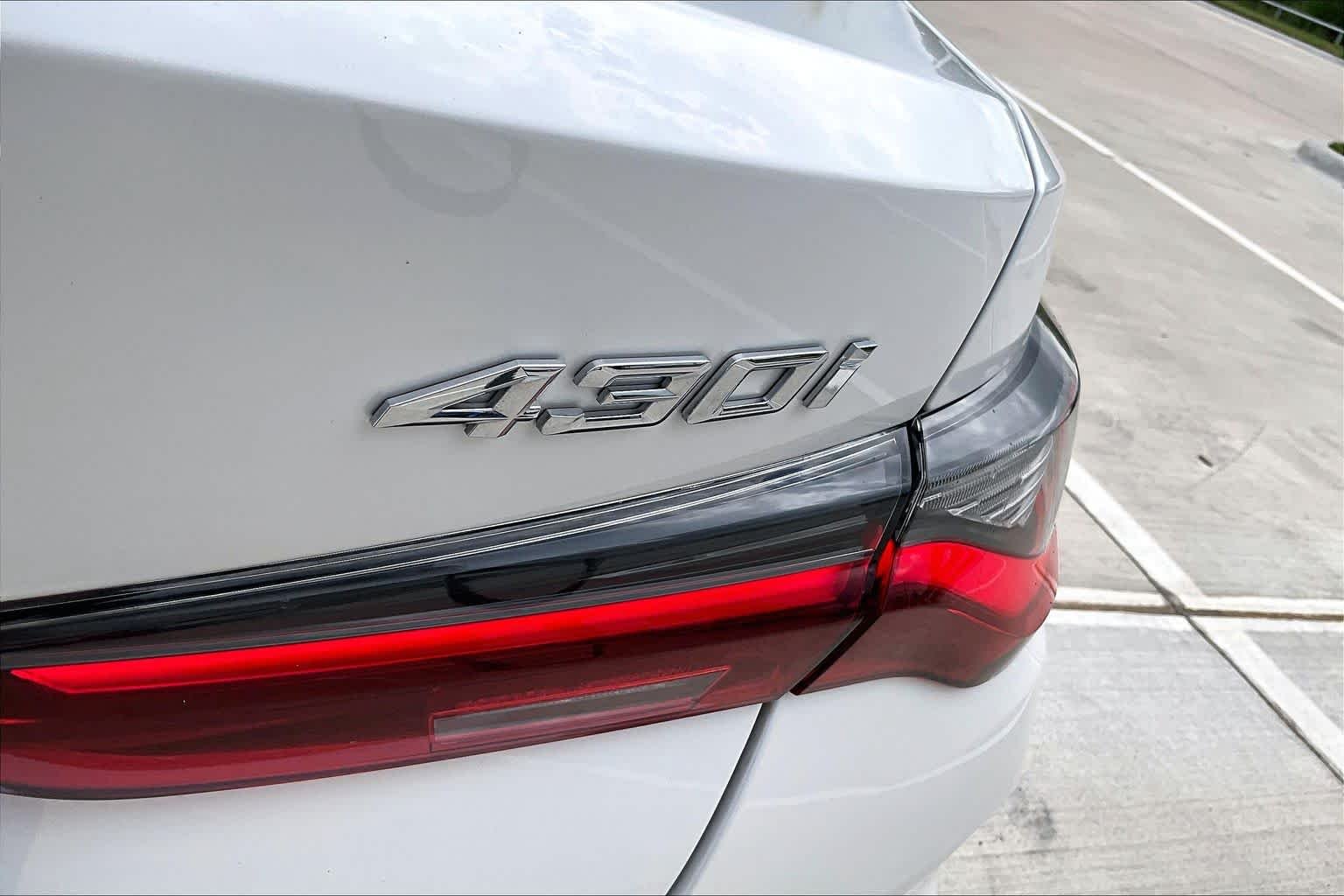 Used 2024 Mineral White Metallic BMW 430i image 9