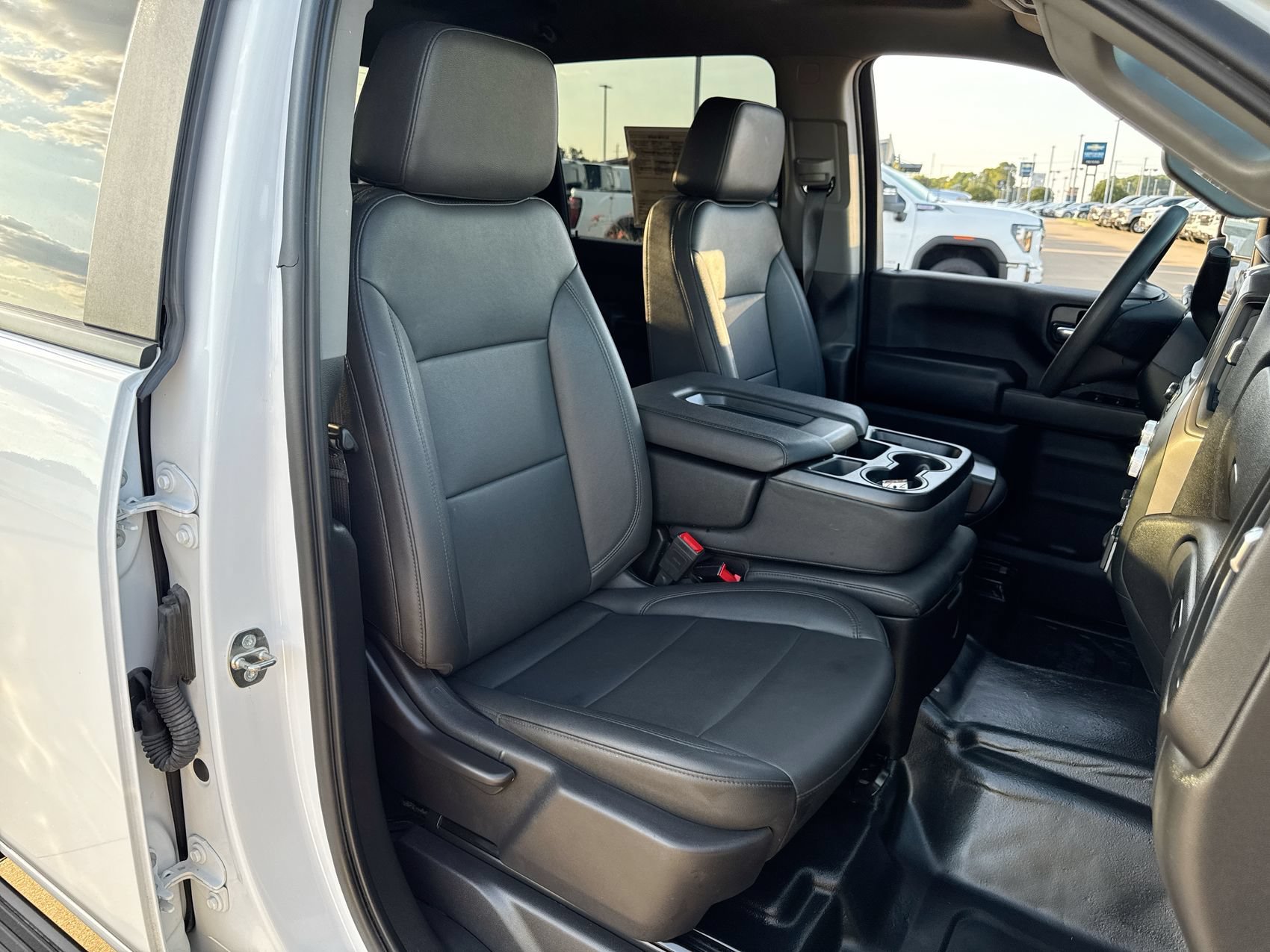 Used 2024 Summit White GMC Pro image 23