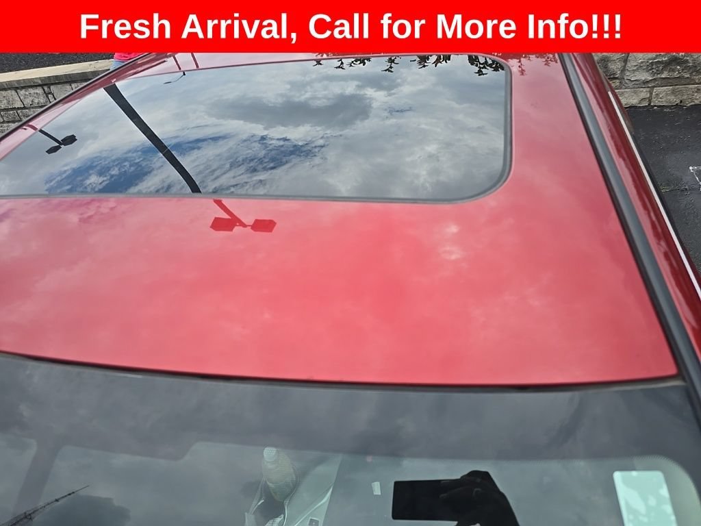 Used 2016 Red INFINITI 2.0t Base image 19