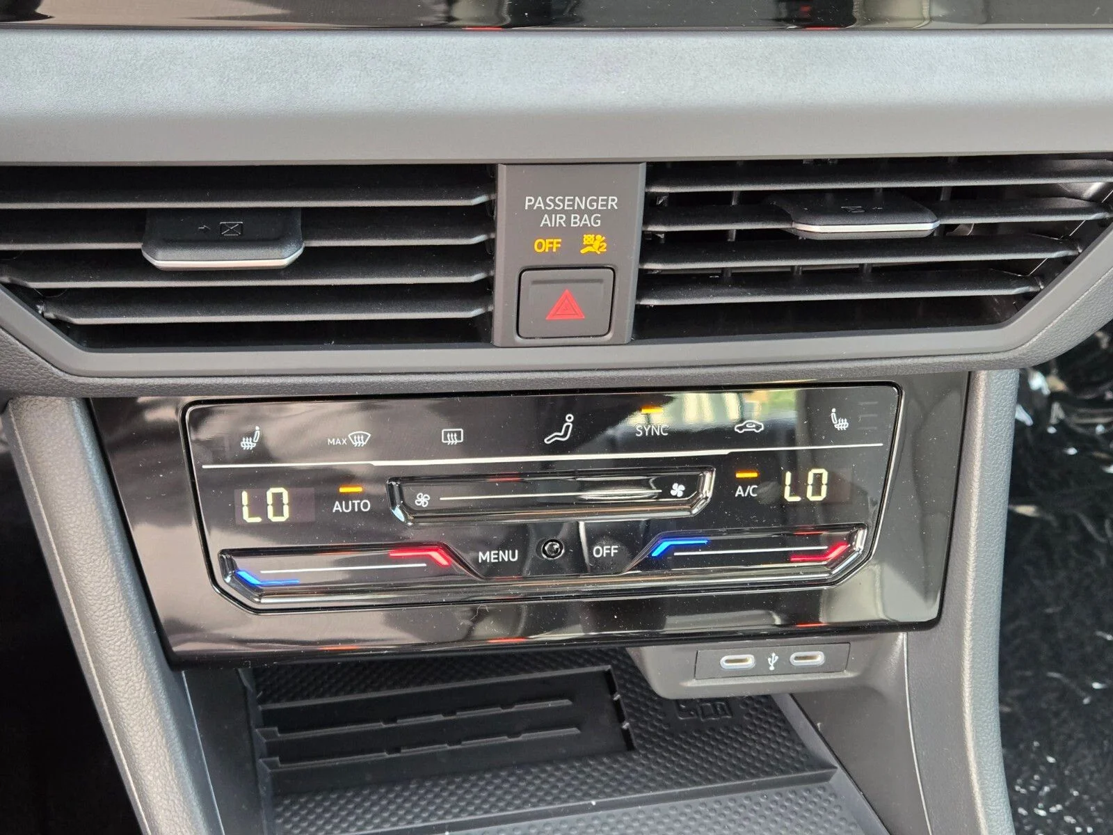 New 2026 Gray Volkswagen 1.5T SE image 15
