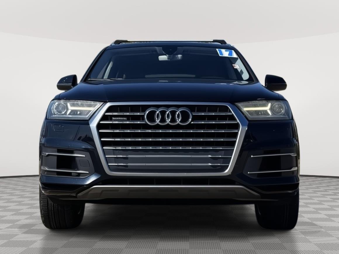 Used 2017 Audi Q7 Premium with VIN WA1AAAF72HD010491 for sale in Kansas City