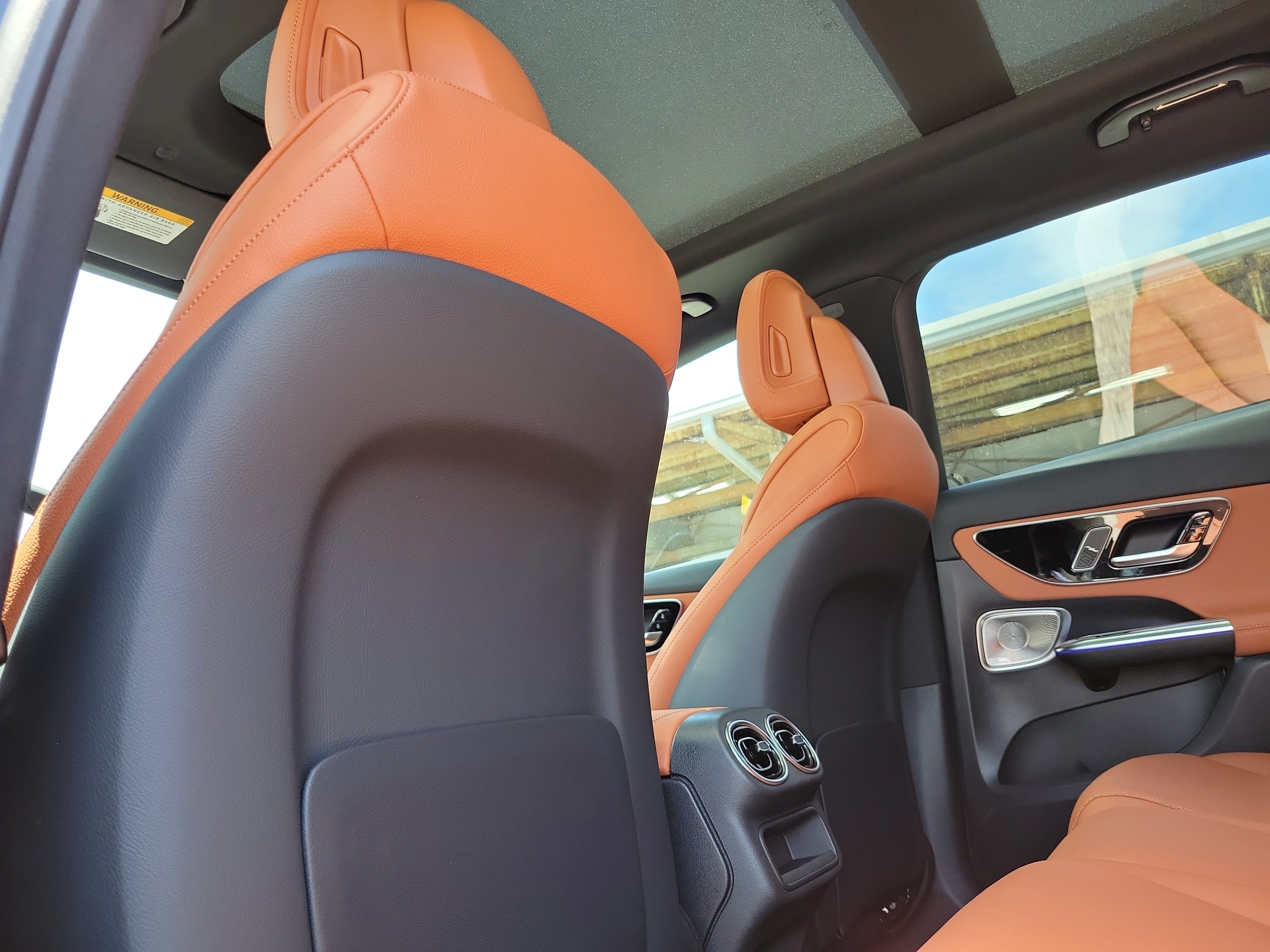 New 2026 Black Mercedes-Benz GLC 300 image 11