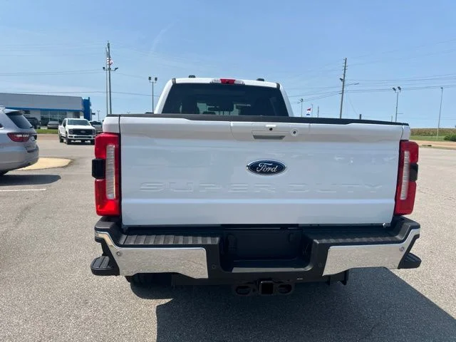 New 2026 Oxford White Ford F-250® Lariat® image 26