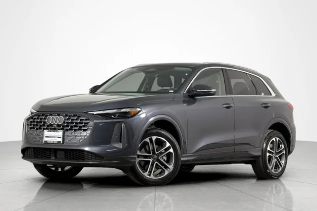 2025 Audi Q5 Premium
