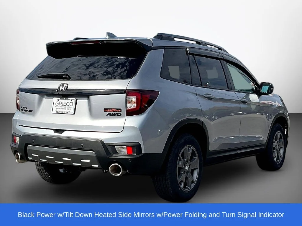 Used 2024 Lunar Silver Metallic Honda TrailSport image 7
