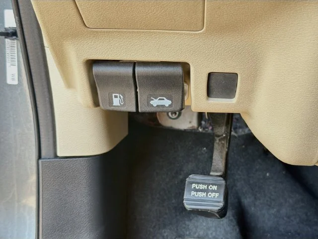 Used 2020 Gun Metallic Nissan Platinum image 46