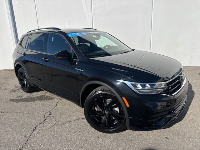Certified 2023 Volkswagen Tiguan SE R-LINE BLACK with VIN 3VV8B7AXXPM033016 for sale in Kansas City