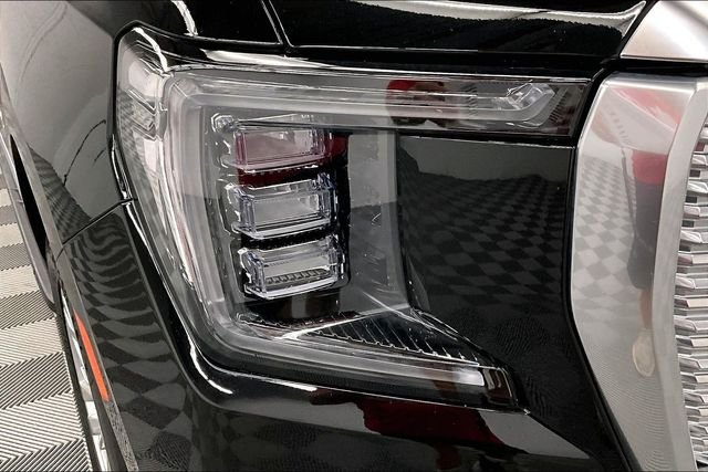 Used 2024 Onyx Black GMC Denali image 36
