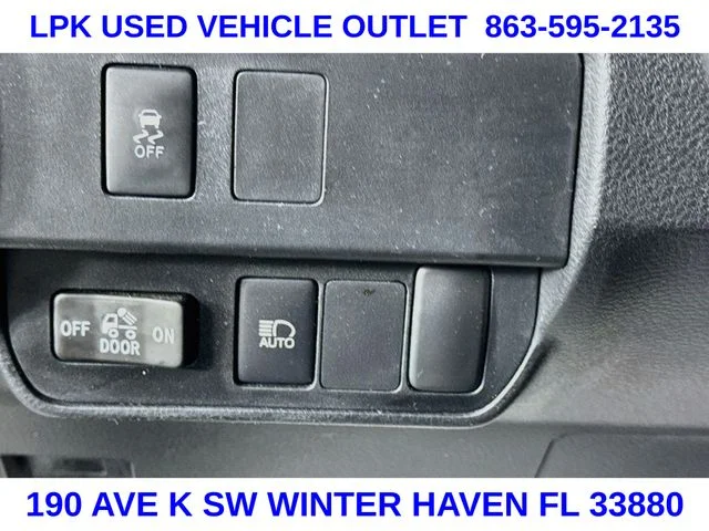 Certified Used 2022 White Toyota SR5 image 10