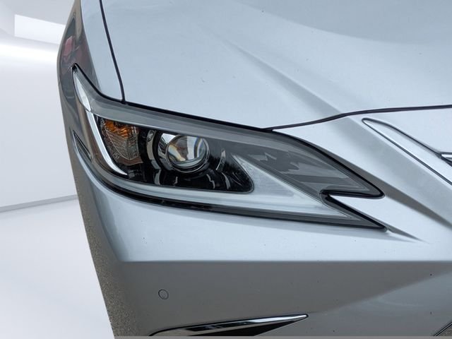 Used 2021 Silver Lexus 350 image 10