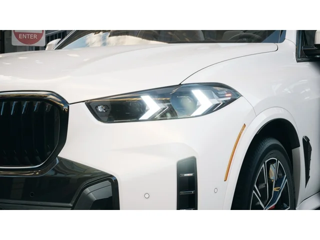 New 2026 Mineral White Metallic BMW  image 6