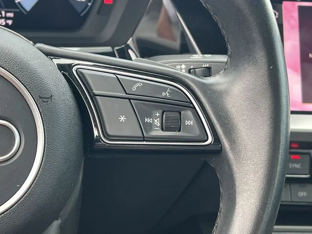 Used 2024  Audi 40 Premium image 28