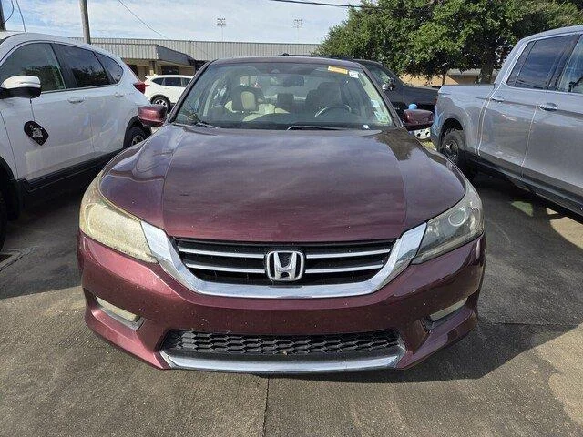 Used 2014 Basque Red Pearl II Honda EX-L image 5