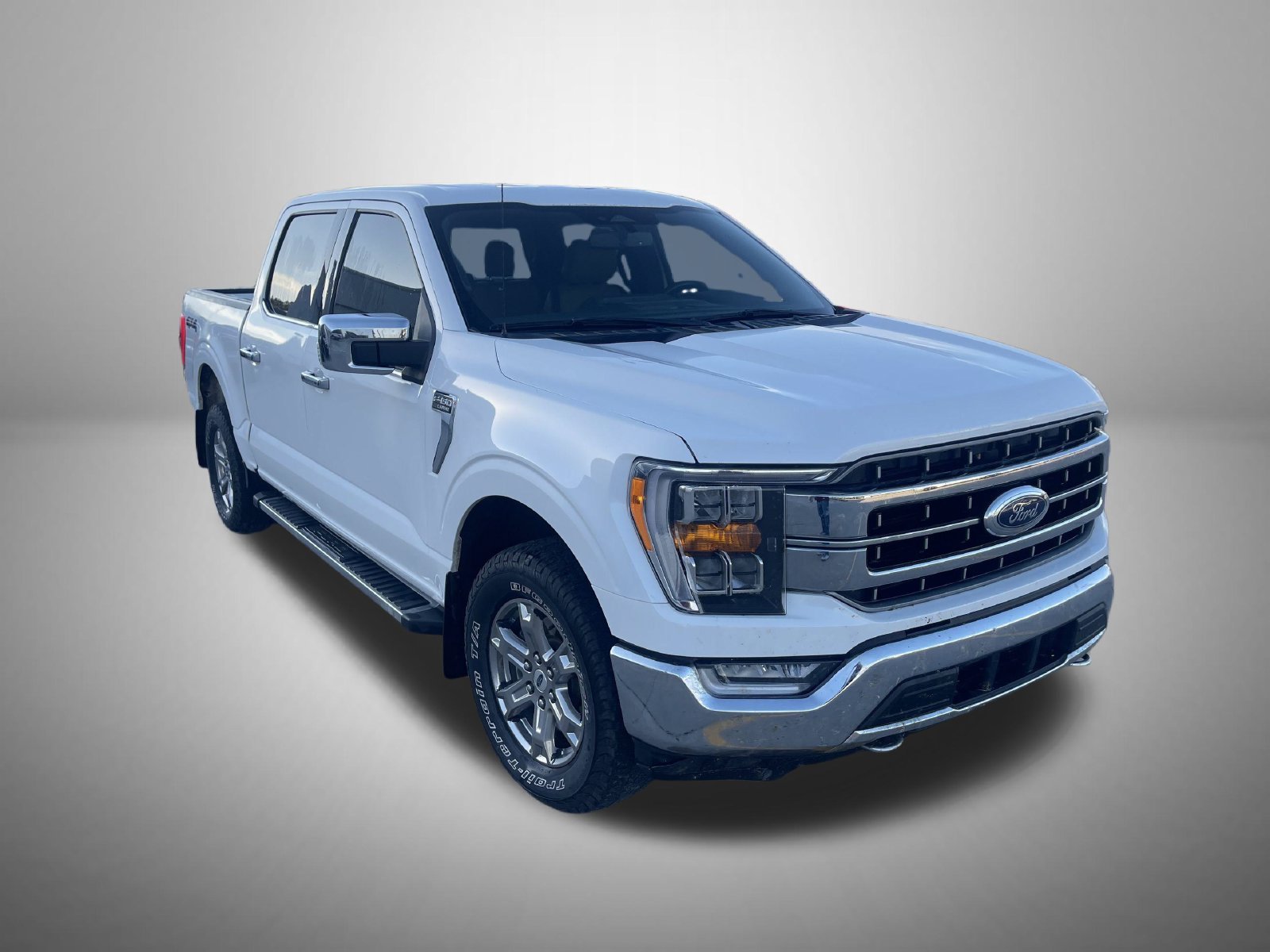 Used 2021 White Ford Lariat image 5