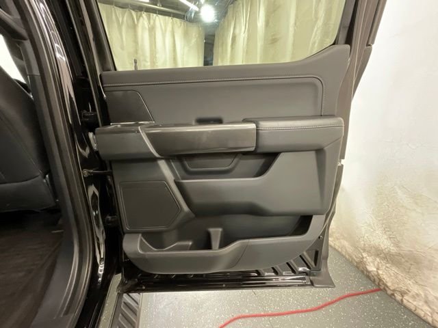 Used 2021 Black Ford XLT image 24