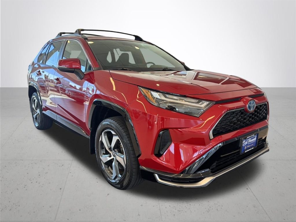 Used 2022 Red Toyota SE image 5