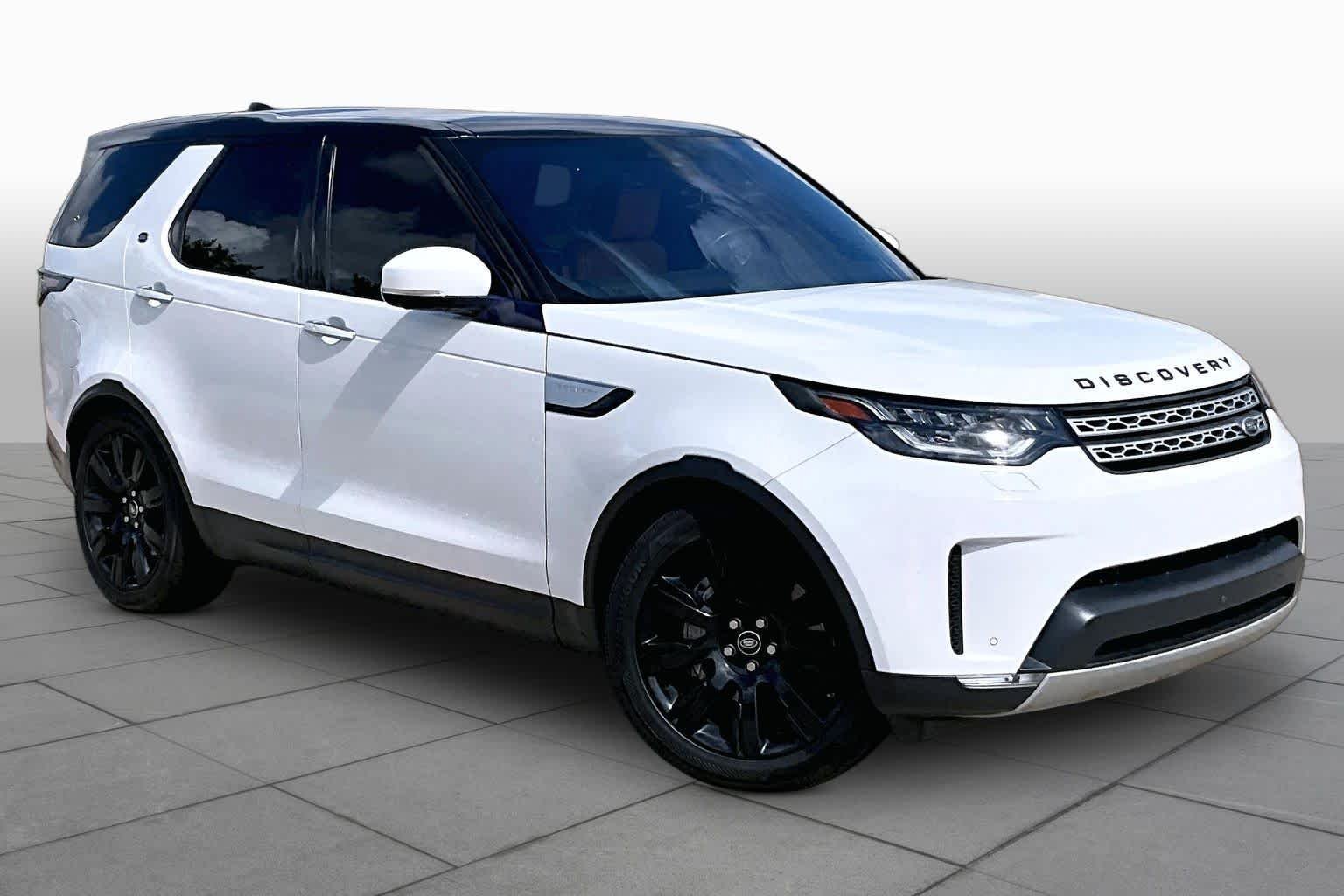 Used 2018 Fuji White Land Rover HSE Luxury image 3