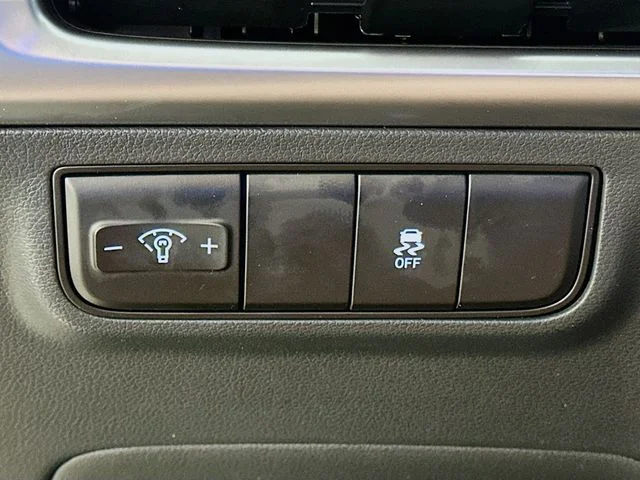 New 2026 Gray Hyundai SE image 19