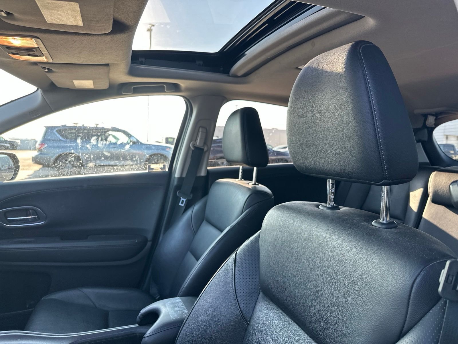 Used 2016  Honda EX-L image 5