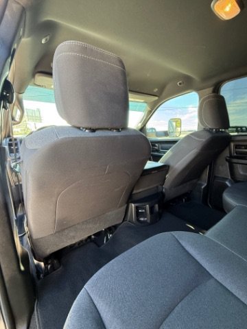 Used 2022 Granite Crystal Metallic Clearcoat Ram Tradesman image 17