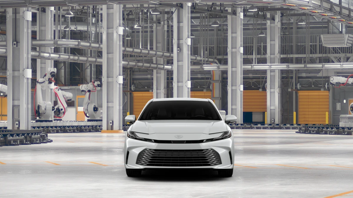 New 2026 Wind Chill Pearl Toyota XLE image 17