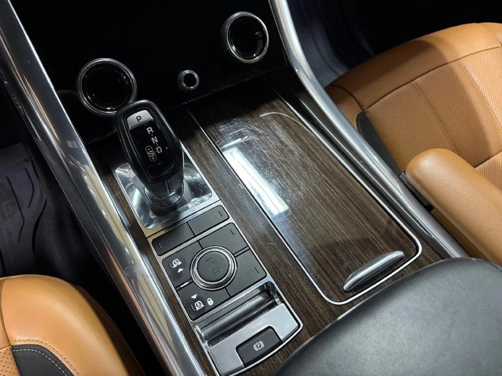 Used 2019 Blue Land Rover Supercharged image 33