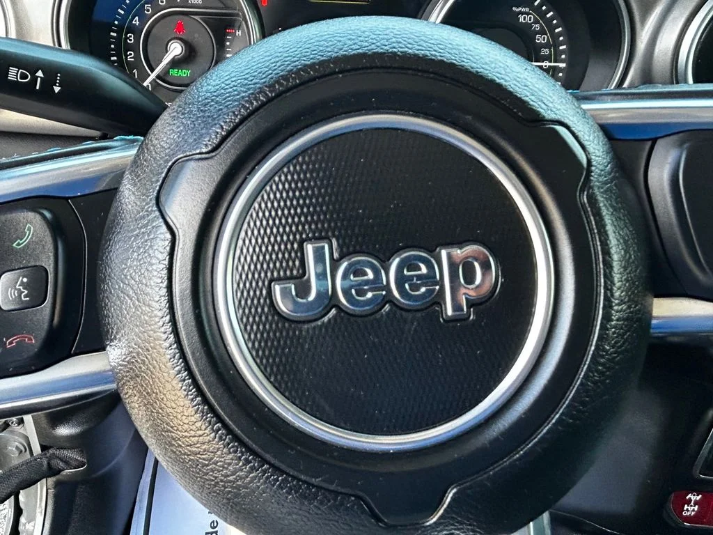 Used 2023 Gray Jeep Rubicon 4xe image 18