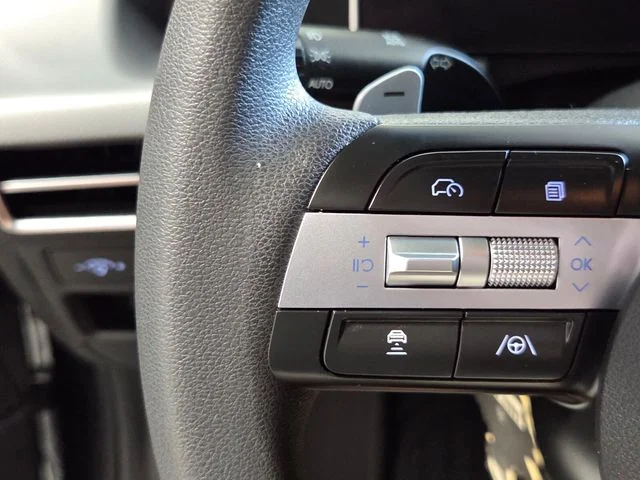 Used 2024 Gray Hyundai SEL image 25