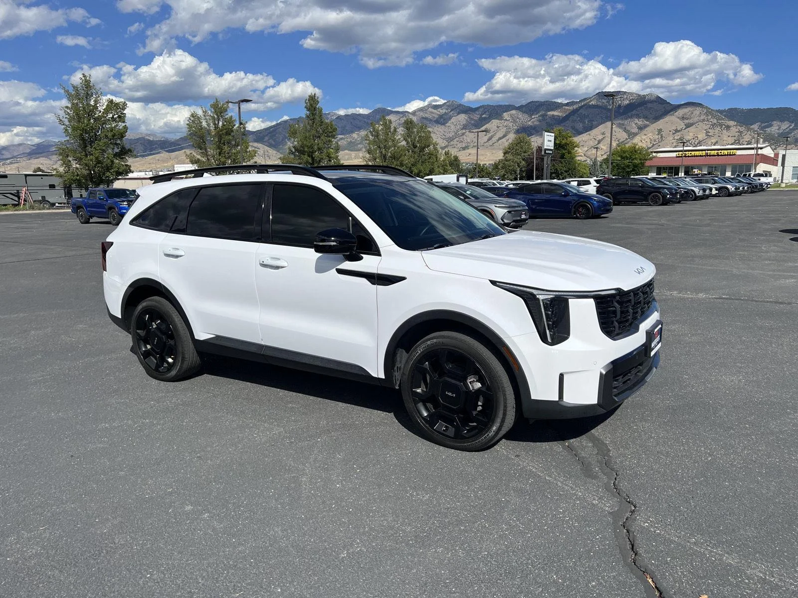 2024 Kia Sorento X-Line EX - Photo 13