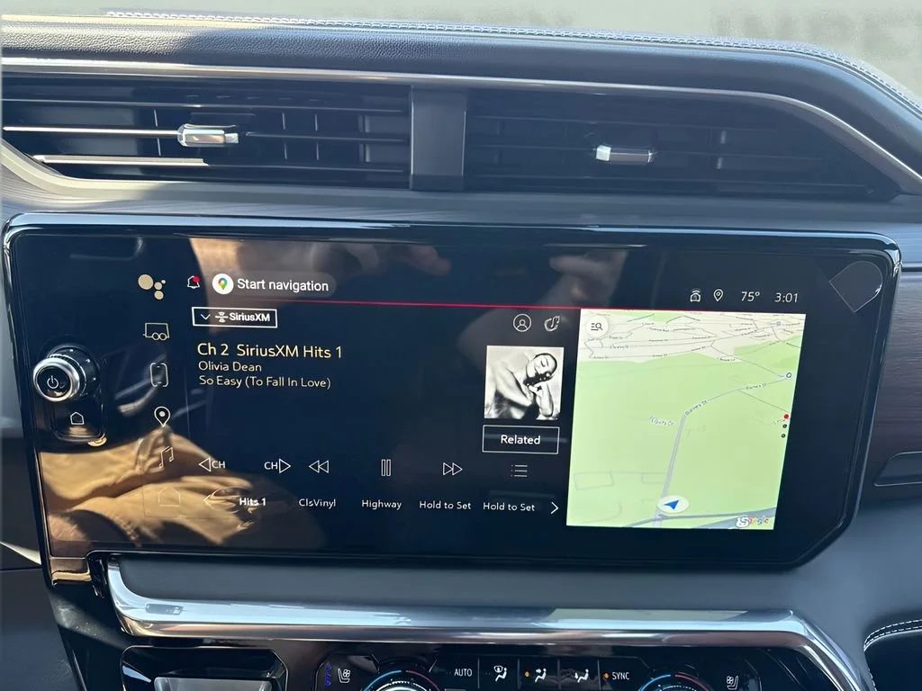 New 2026 Glacier White Tricoat GMC Denali Ultimate image 19