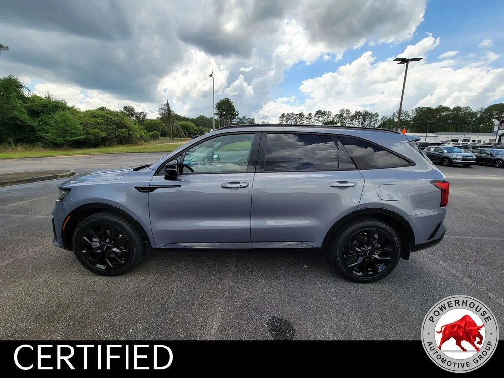 Used 2023 Silver Kia SX image 2