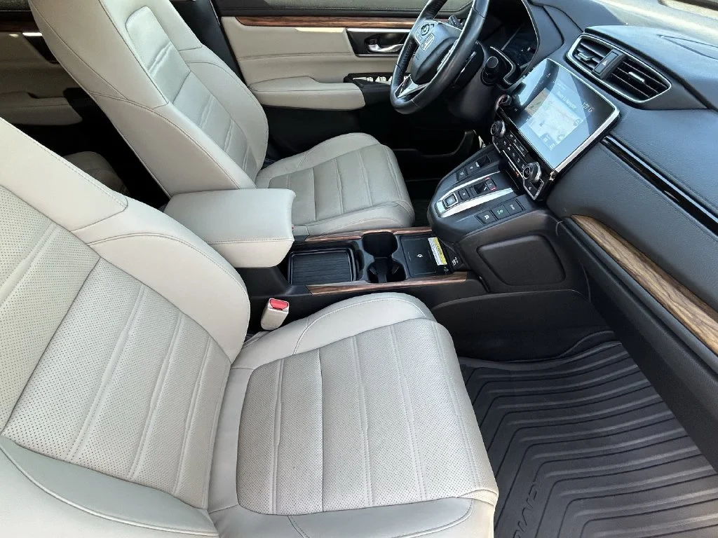 Used 2022 Platinum White Pearl Honda Touring image 9