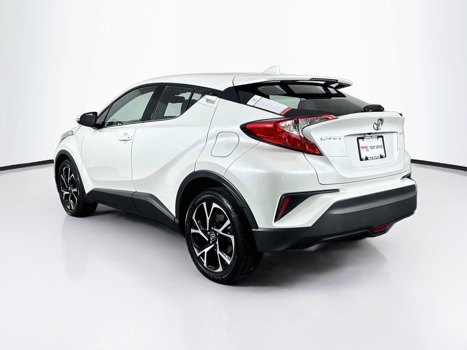 Used 2019 Blizzard Pearl Toyota Limited image 12