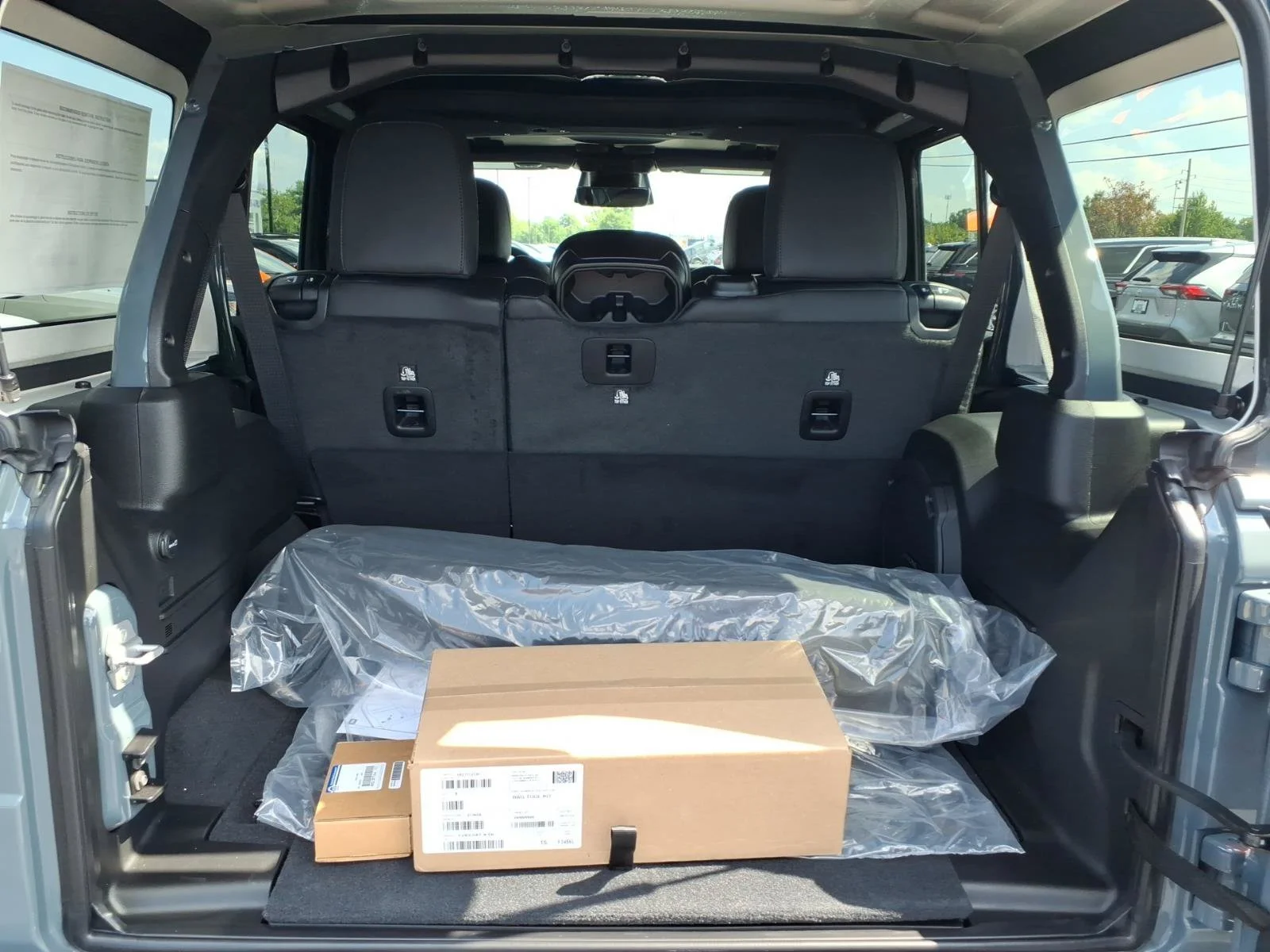 New 2026 Anvil Clearcoat Jeep Rubicon X image 18