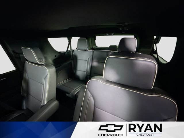 2026 Chevrolet Suburban Premier - Photo 26
