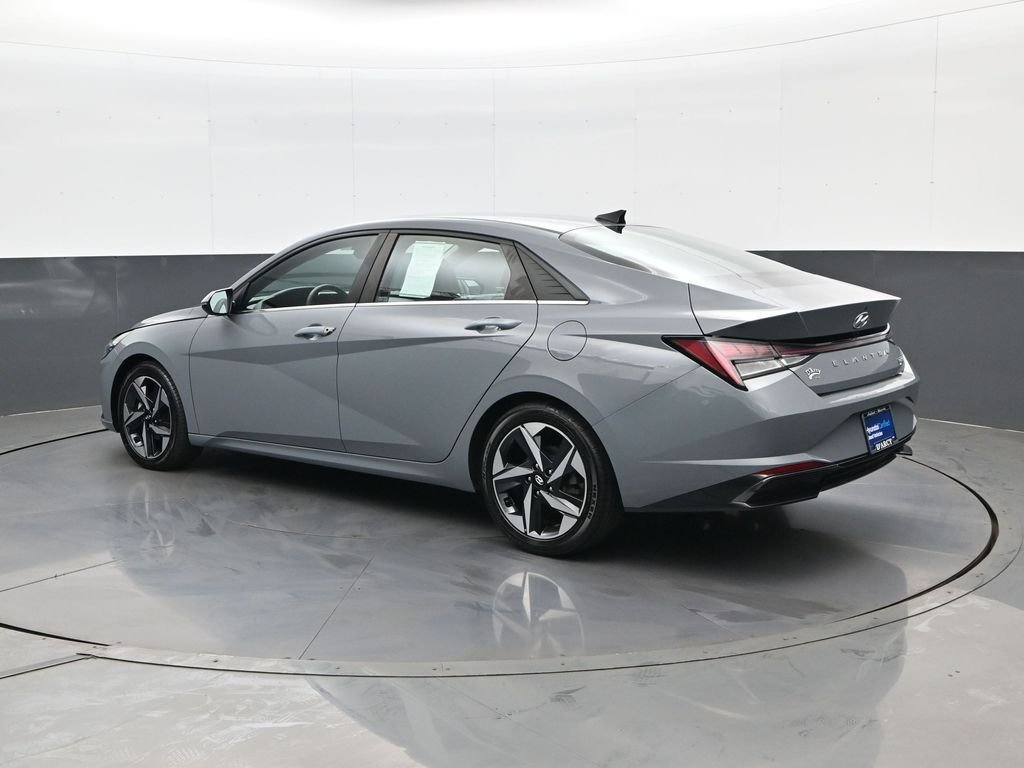 Used 2021 Gray Hyundai Limited image 8