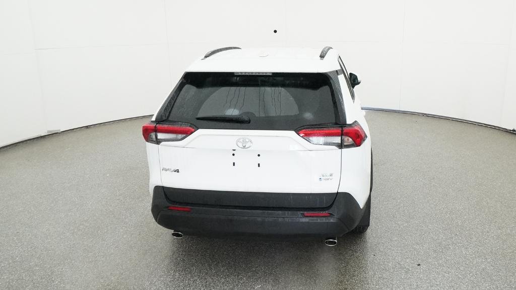 2025 Toyota RAV4 XLE - Photo 20
