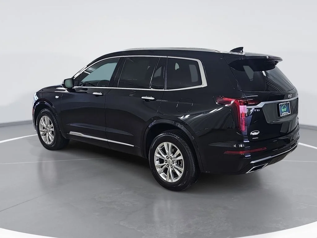 Used 2024 Black Cadillac Luxury image 6