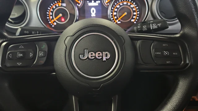 Used 2022 Black Clearcoat Jeep Unlimited Sport image 16