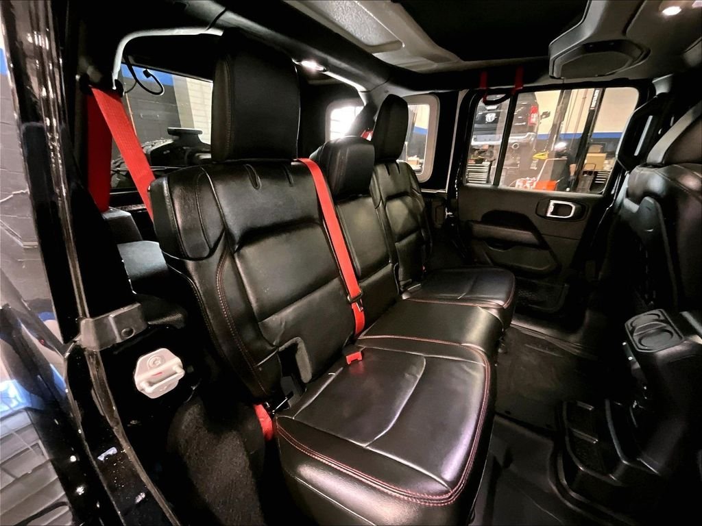 Used 2020 Black Clearcoat Jeep Unlimited Rubicon image 16
