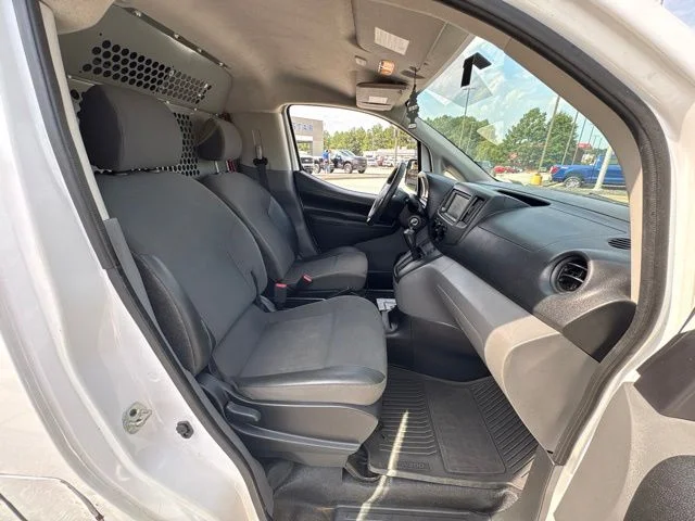 Used 2020 White Nissan S image 21