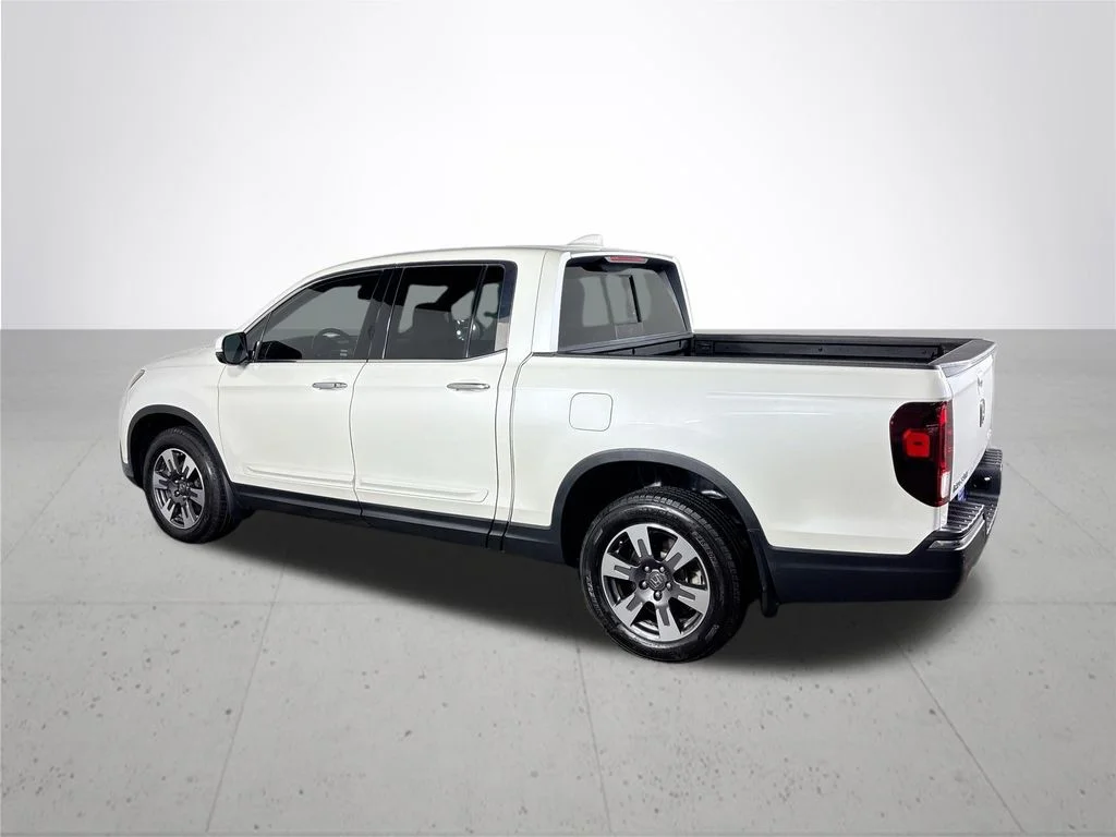 Used 2019 White Honda RTL-E image 8