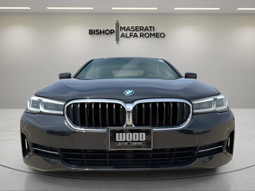 Used 2023 Black BMW 530e iPerformance image 2