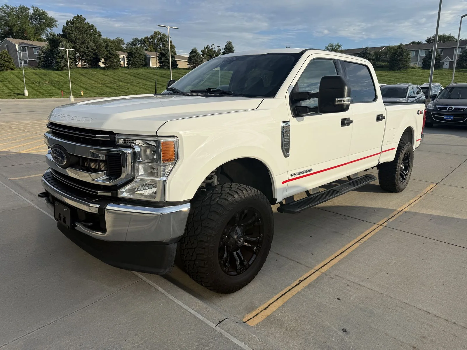 Used 2022 White Ford XLT image 1